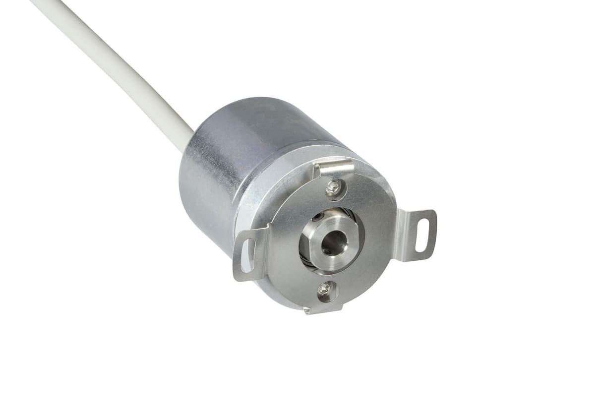 UCD-AC005-0413-ARAA-5AW